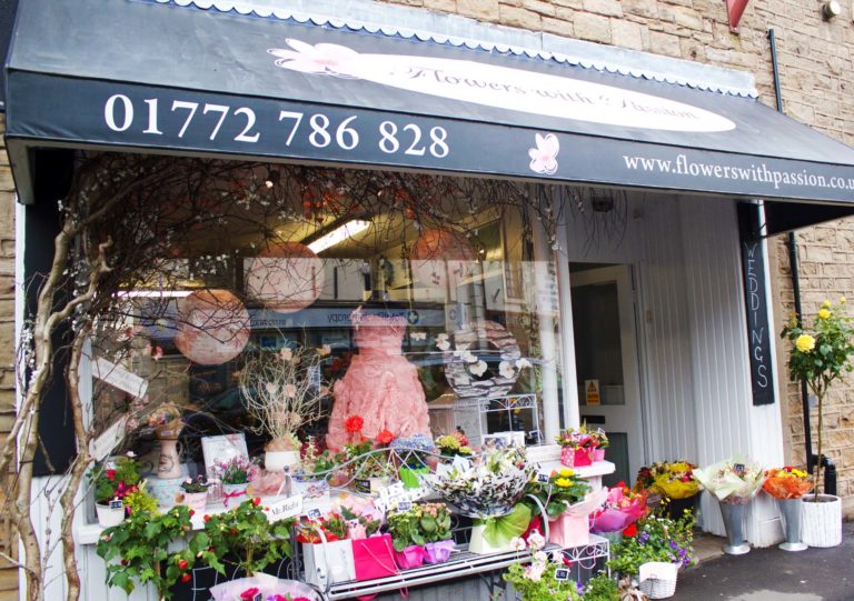 Flowers with Passion GFG Hero 1 768x541