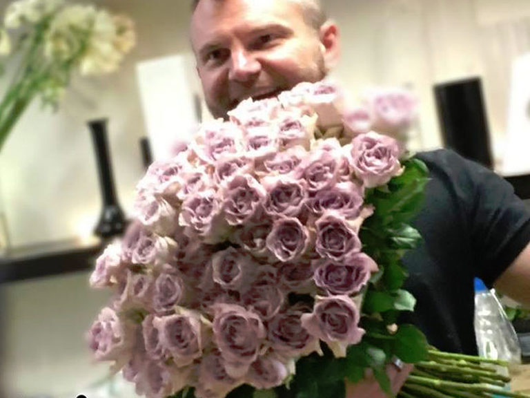 Twig Flowers GFG 4 768x576